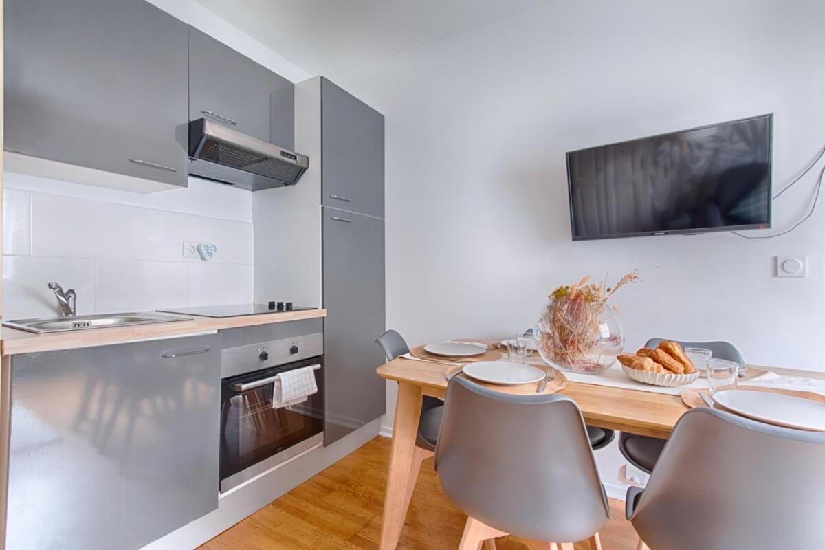 Appartement Near To Saint Lazare - 6P Párizs Kültér fotó